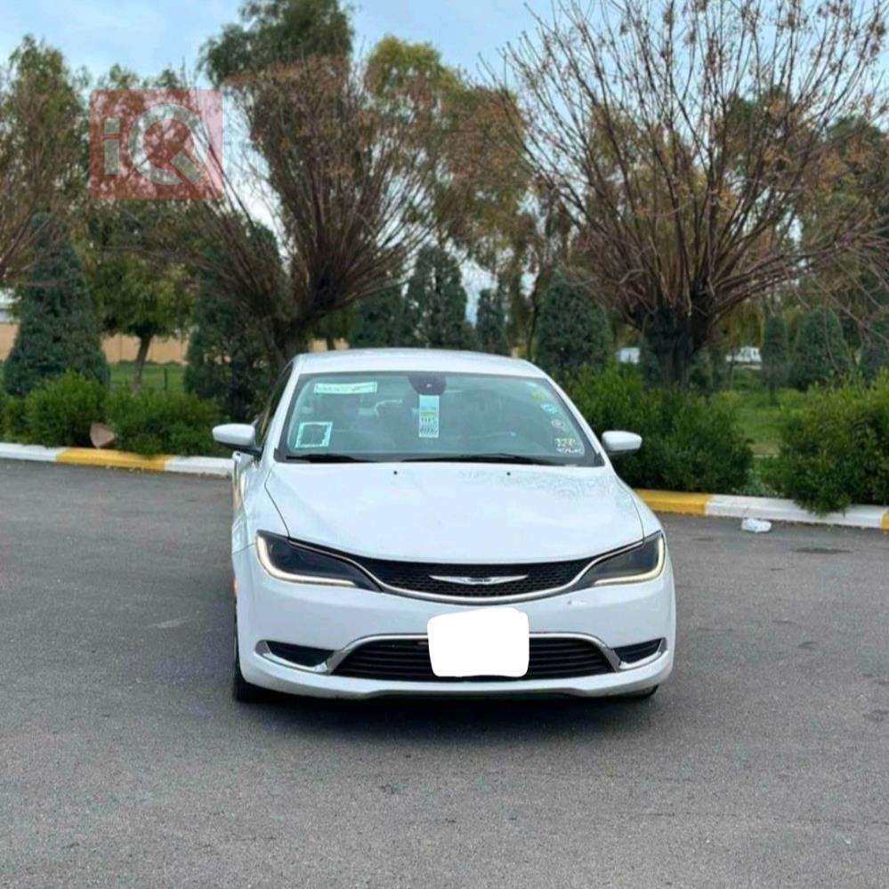 Chrysler 200